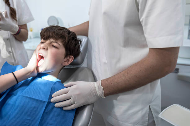 Best Broken or Cracked Tooth Emergency Dentist in East Brady, PA